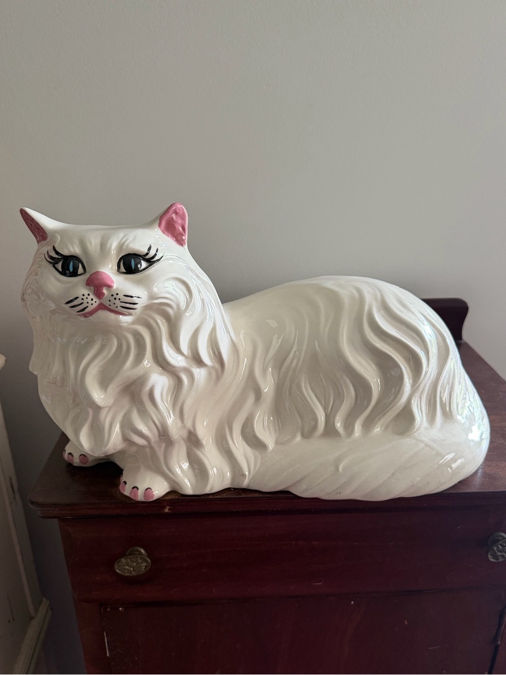 Vintage Large White  Ceramic Cat Statue Figurine Persian Laying Blue Eyes